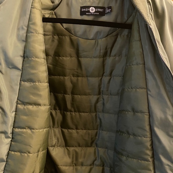 Bomber Jacket with ruching - Picture 8 of 8